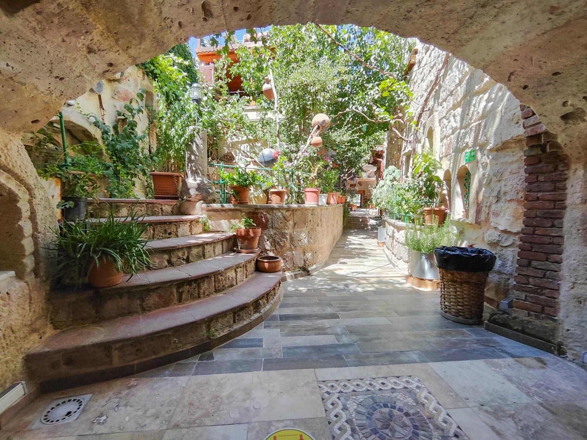 Vintage Cave House Hotel 괴레메 외부 사진