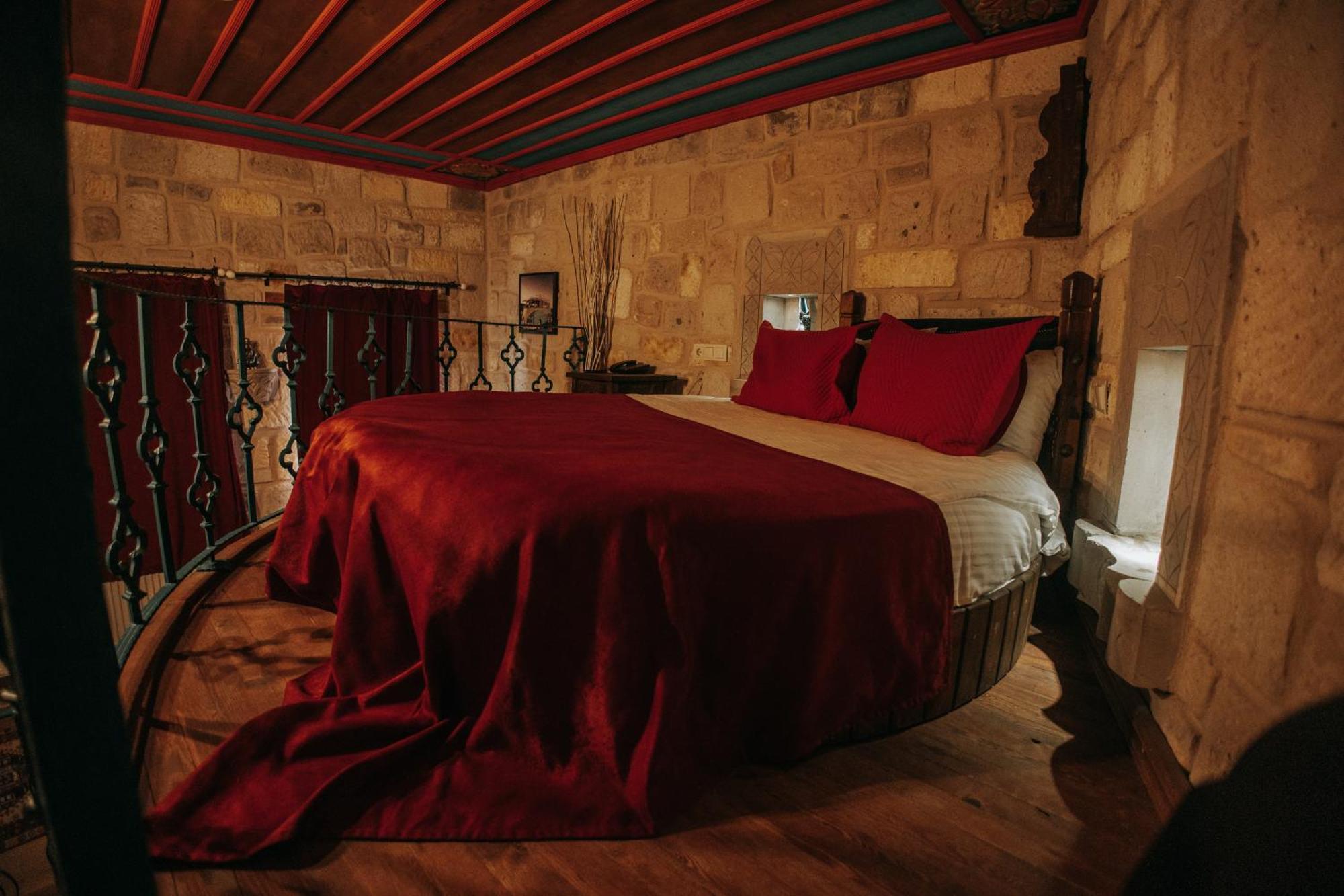 Vintage Cave House Hotel 괴레메 외부 사진